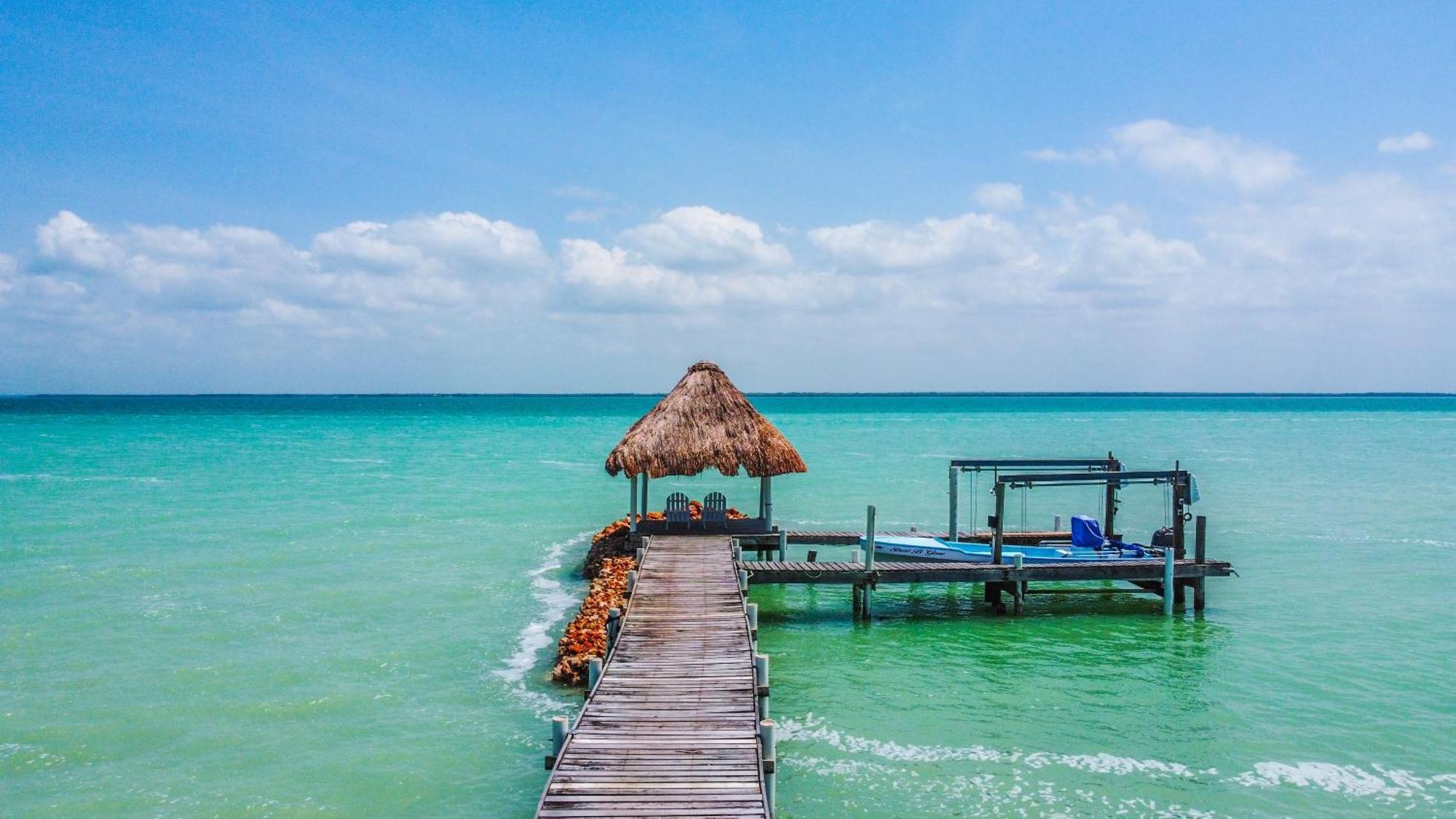 Tilt-Ta-Dock Resort Belize Corozal Exteriör bild