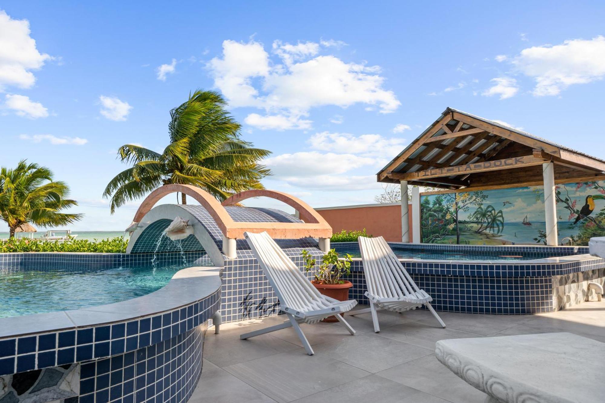 Tilt-Ta-Dock Resort Belize Corozal Exteriör bild