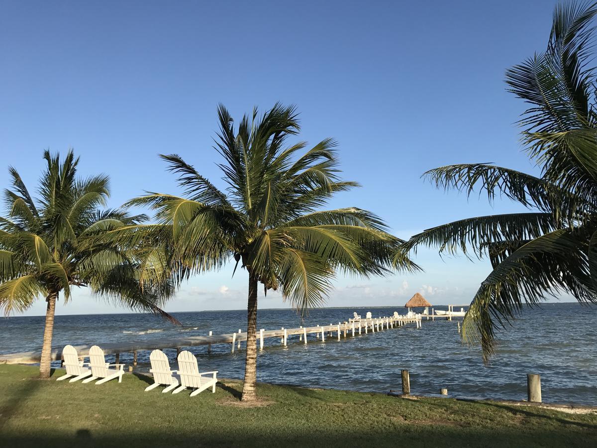 Tilt-Ta-Dock Resort Belize Corozal Exteriör bild